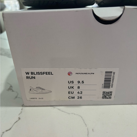 Lululemon Athletica Blissfeel Shoes - Pink and Orange - Picture 5 of 5